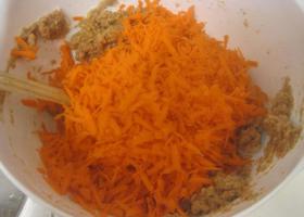 Recept na mrkvové muffiny s kefírem